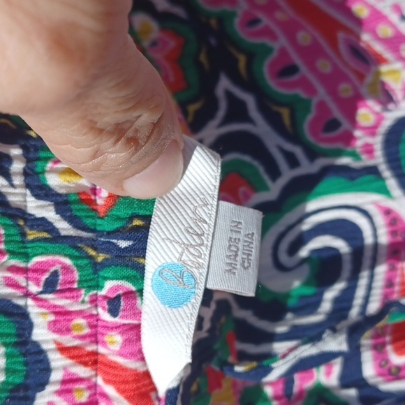 Boden Benbridge Trousers in Pink Paisley, size 10R - Picture 4 of 9